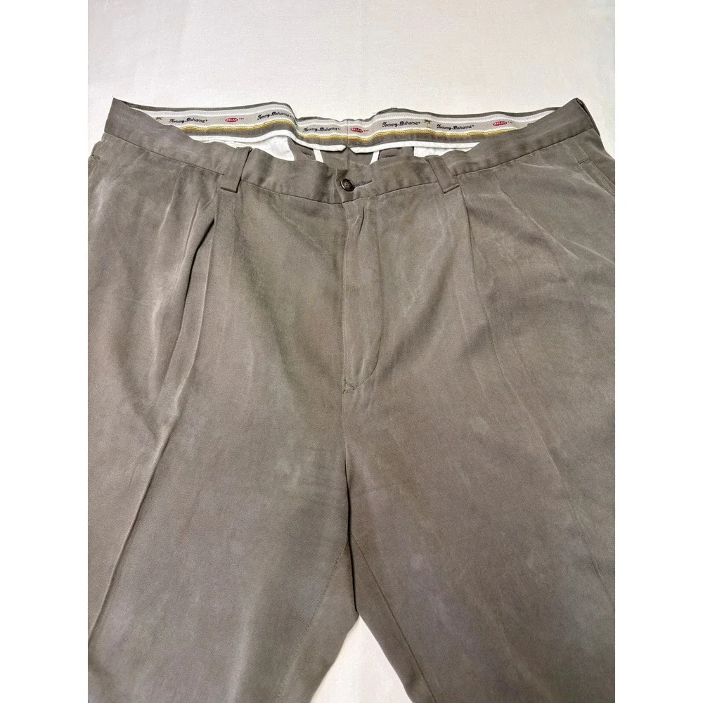 Tommy Bahama Mens 42x27 Pleated 100% Silk Trousers Taupe Gray Cuffed Relaxed Fit